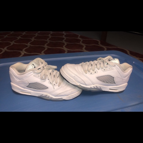 Shoes - Picture 2 of 3